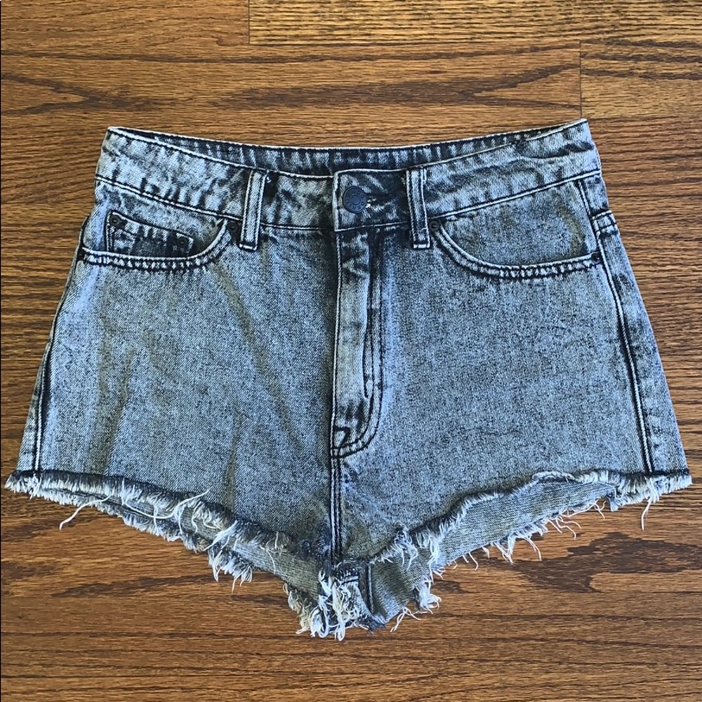 urban outfitters jean shorts